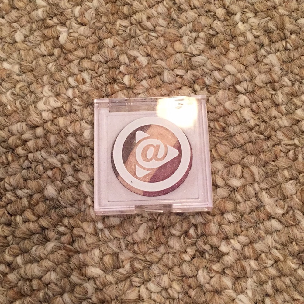 Mary Kay eyeshadow